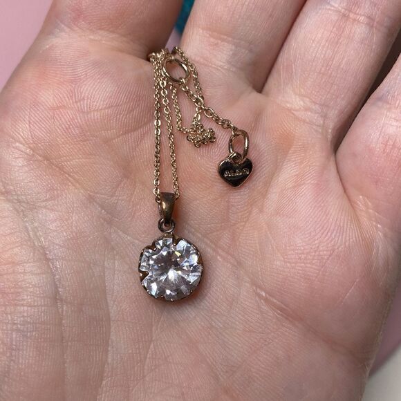 💛 Aldo Rose Gold Tone Crystal Necklace - Picture 3 of 3